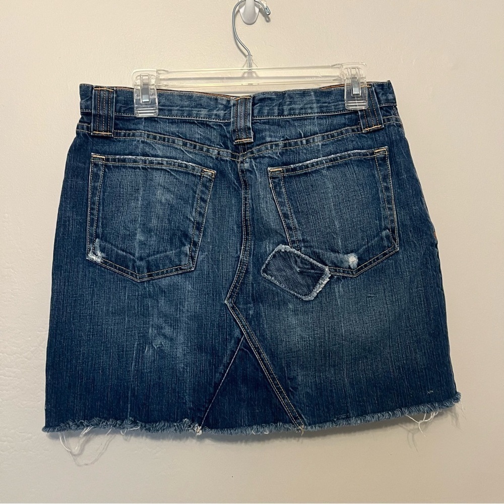 J Crew medium wash, 90s distressed denim blue jean skirt raw hem Women’s size 31 - Picture 2 of 10